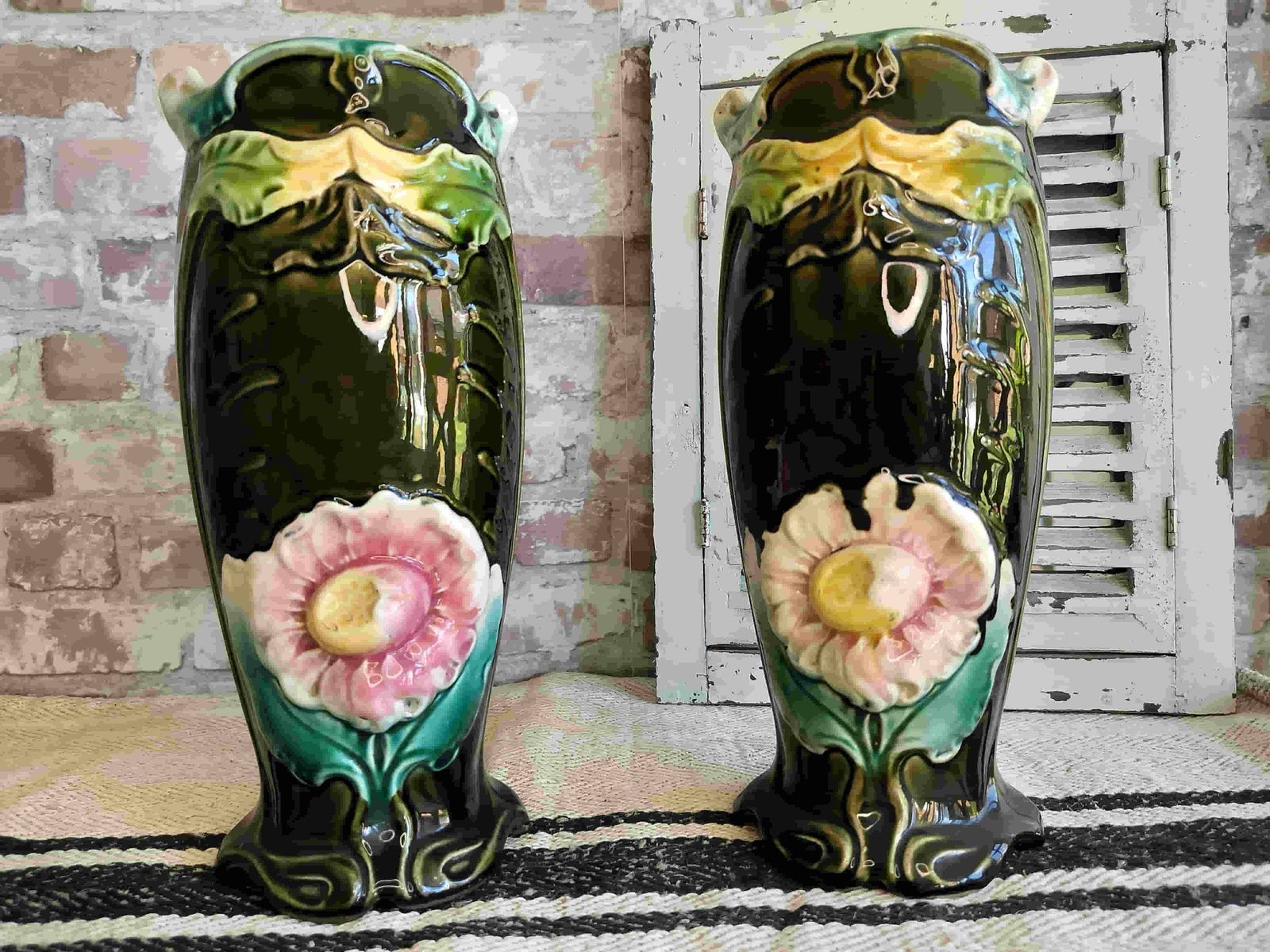 Two Gustav De Bruyn French Art Nouveau Vases photo for sale