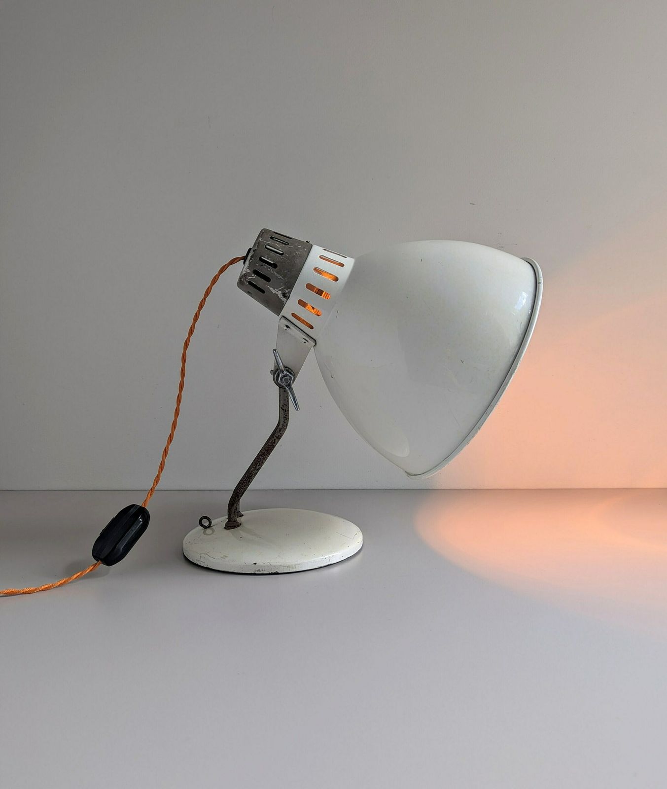 Vintage 1950s Pifco Infrapower Medical Heat Lamp Upcycled Into Table Spot Light, Made In England photo Lighting