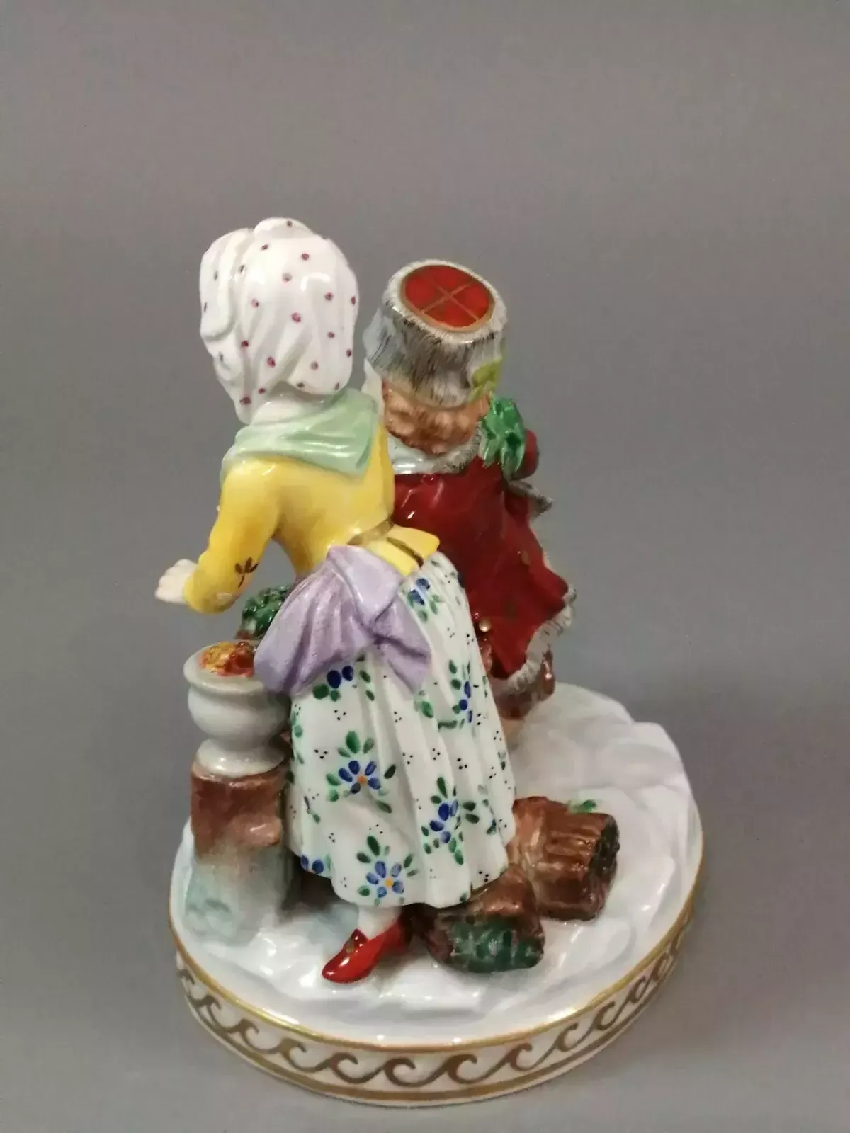 Young Couple Figurine By Carl Thieme ,Potschappel C. 1902 photo for sale