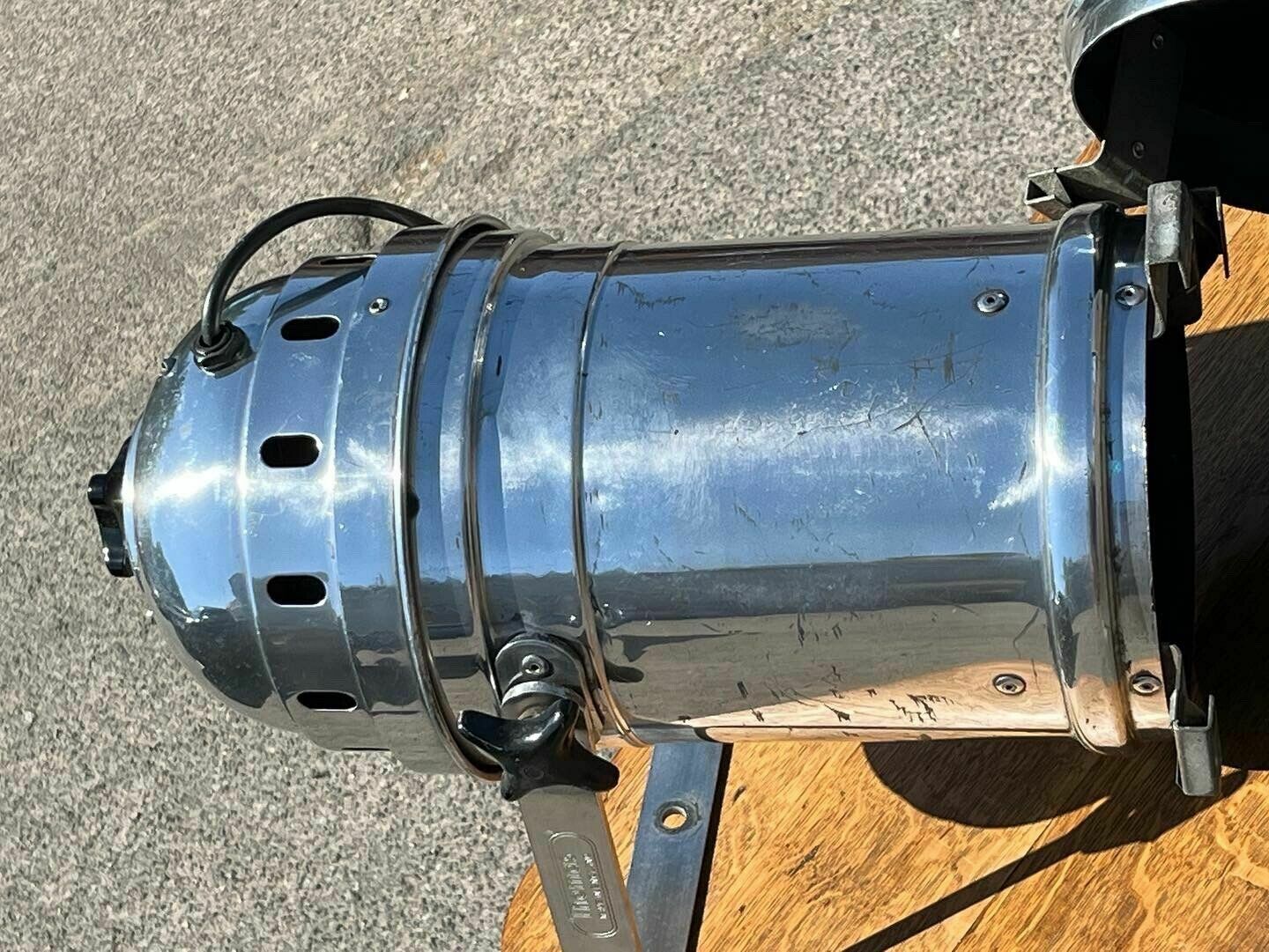 Polished Aluminium Industrial Lights With Brackets photo furniture