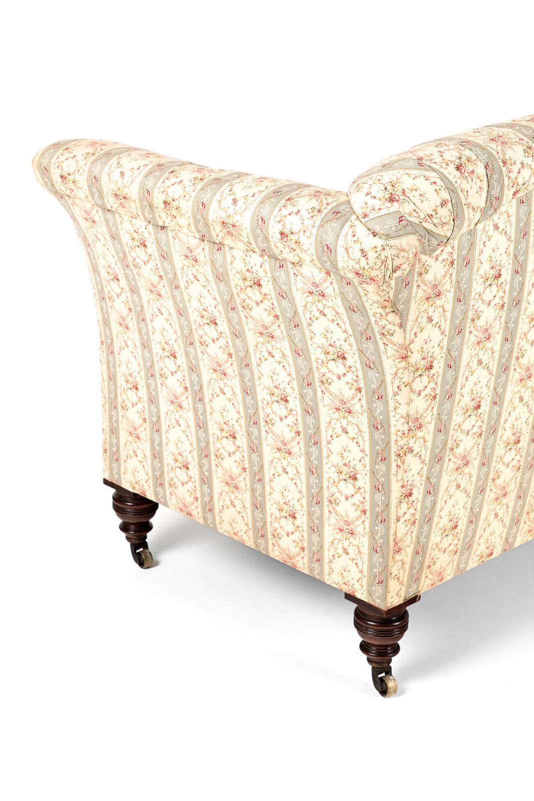 Howard And Sons ‘Grantley’ Sofa photo vintage