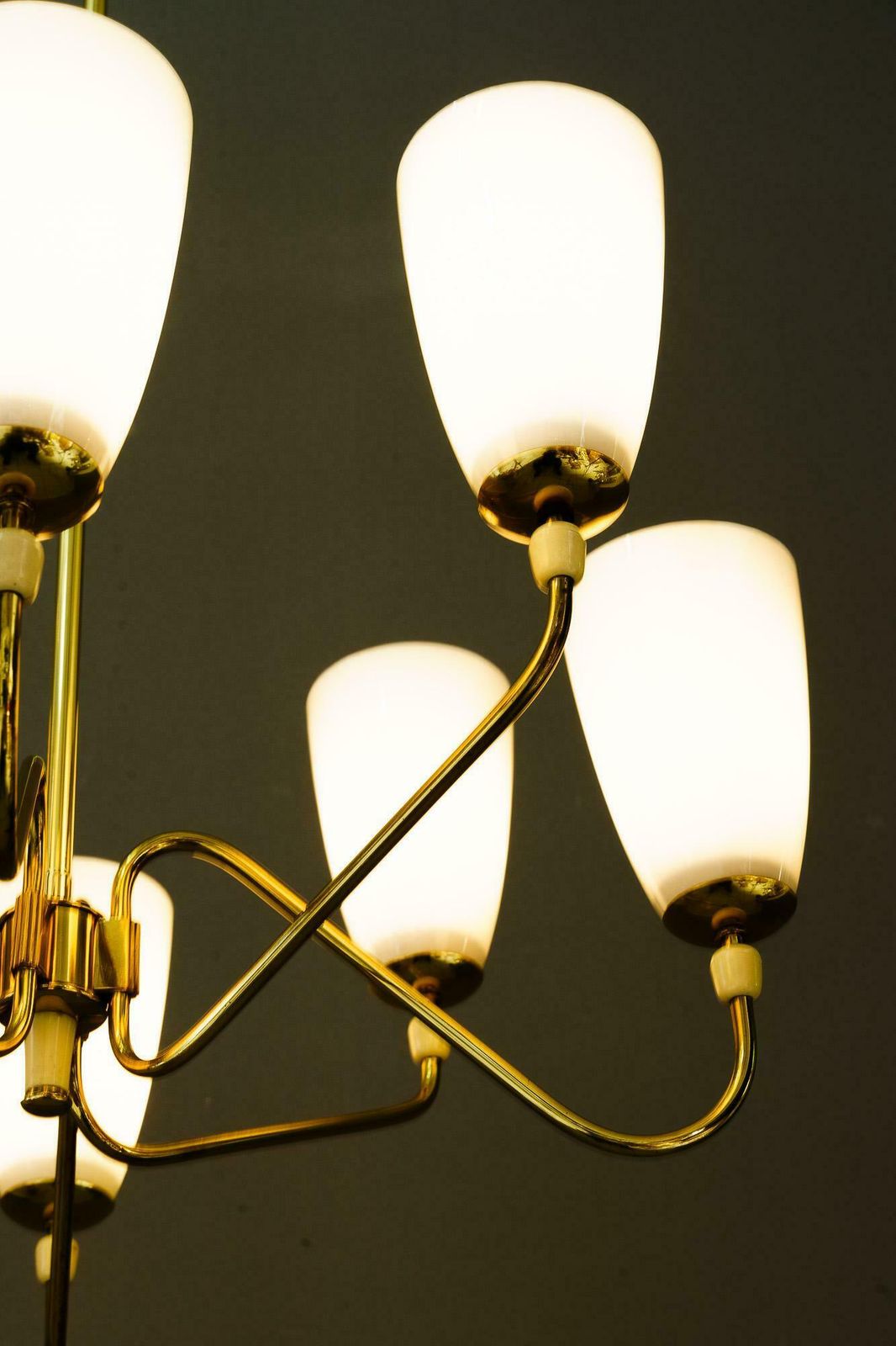 photo vintage 8 Light Rupert Nikoll Chandelier Vienna Around 1960s