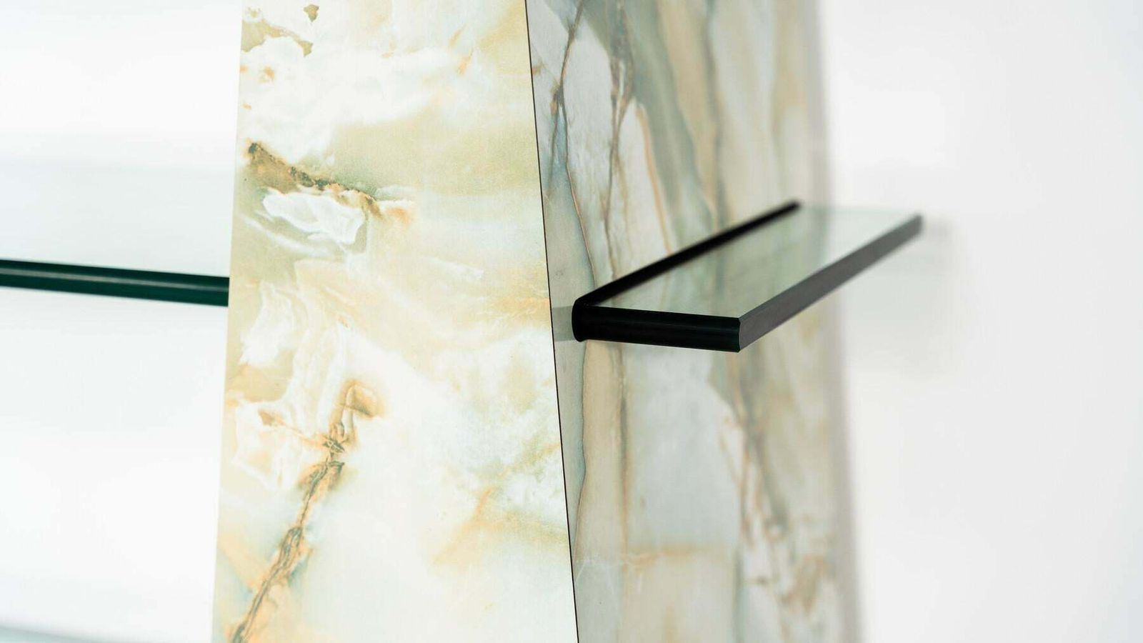 photo vintage Mid Century Modern Shelve, Stone And Glass, 1970s