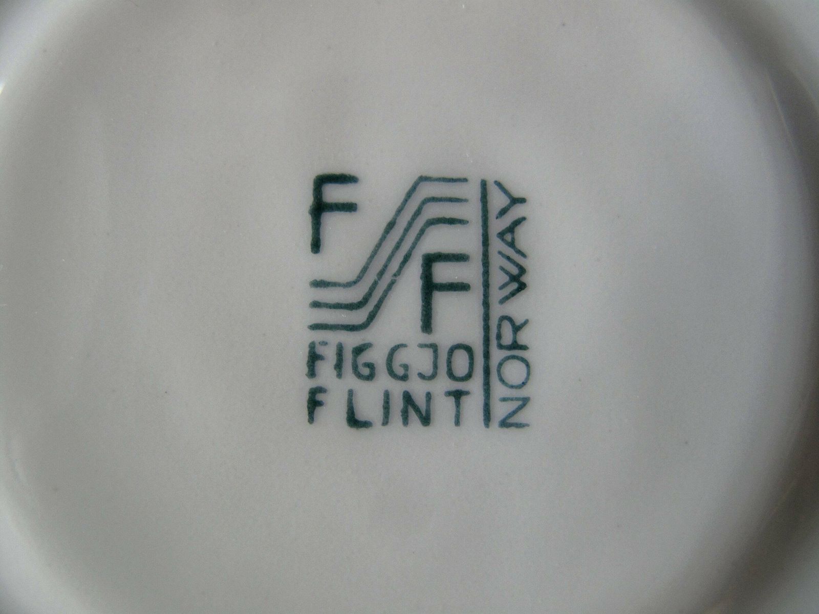 photo for sale Turi Design Daisy Cup And Saucer By Figgjo Flint, Norway, Designed By Turi Gramstad Oliver