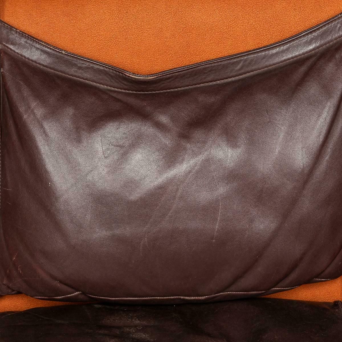5995.0 A 20th Century Italian Brown Leather Sofa By Gae Aulenti For Poltronova C.1962 photo