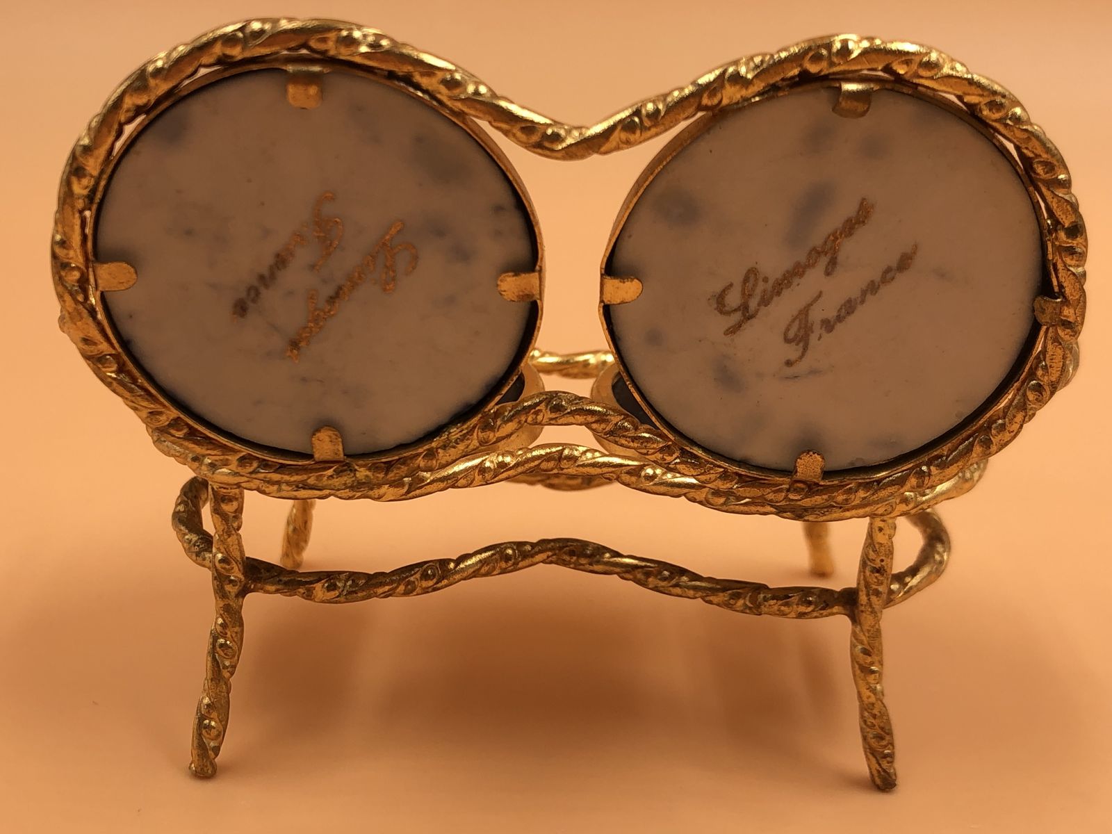 Limoges Fragonard Porcelain France Miniature Furniture Set With Courting Couple. photo 95.0