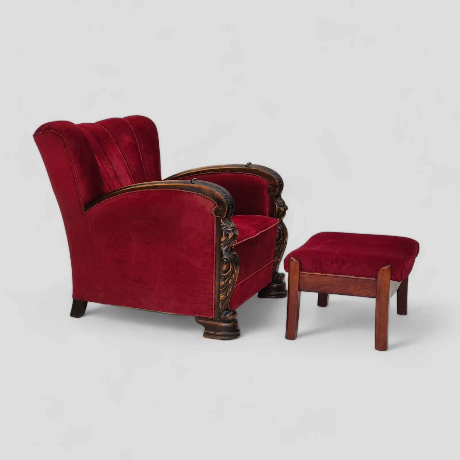 Ca. Jaren 1950, Deense Fauteuil Met Voetenbank, Meubelvelours, Essenhout.