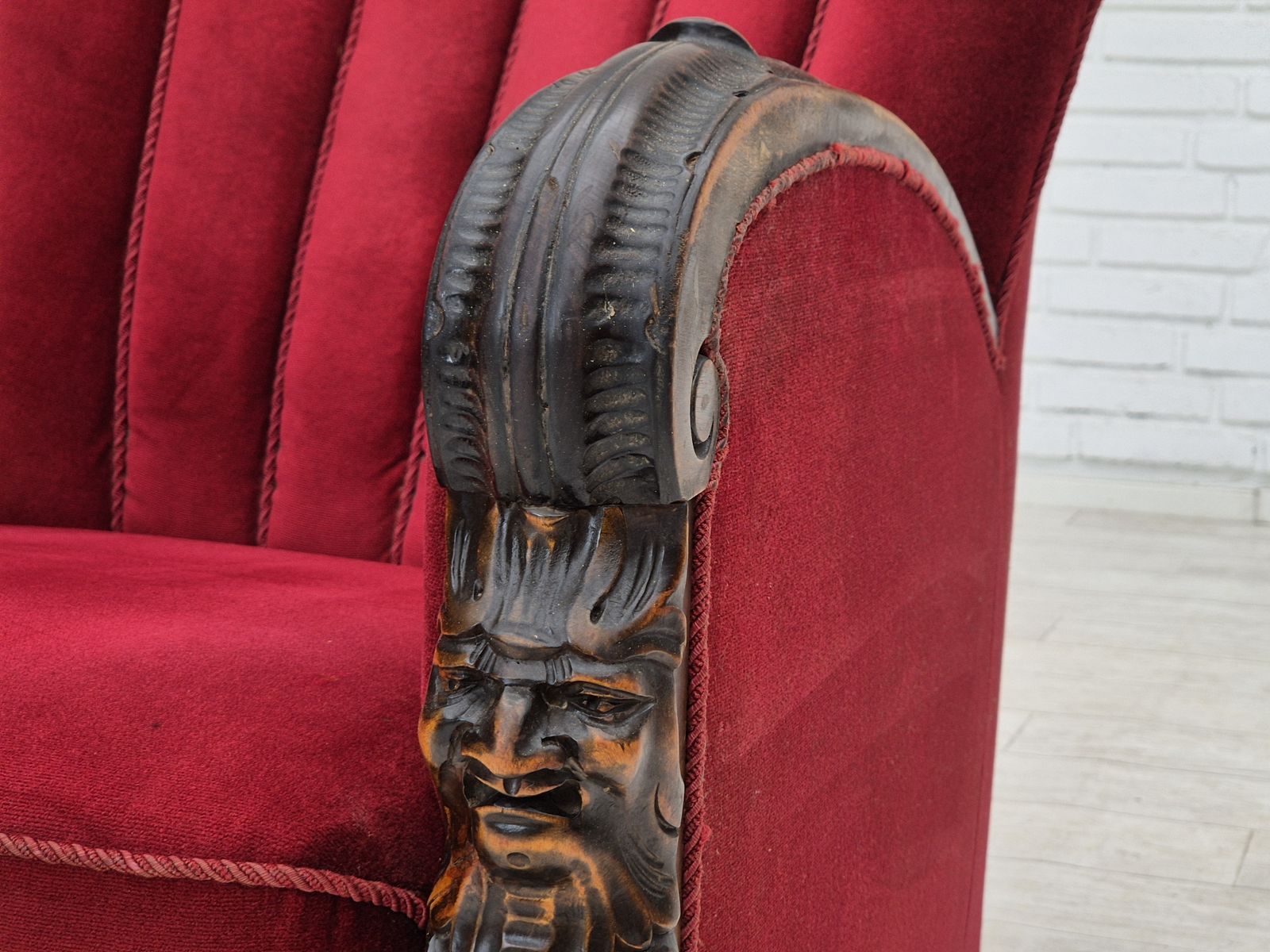 photo for sale Ca. Jaren 1950, Deense Fauteuil Met Voetenbank, Meubelvelours, Essenhout.