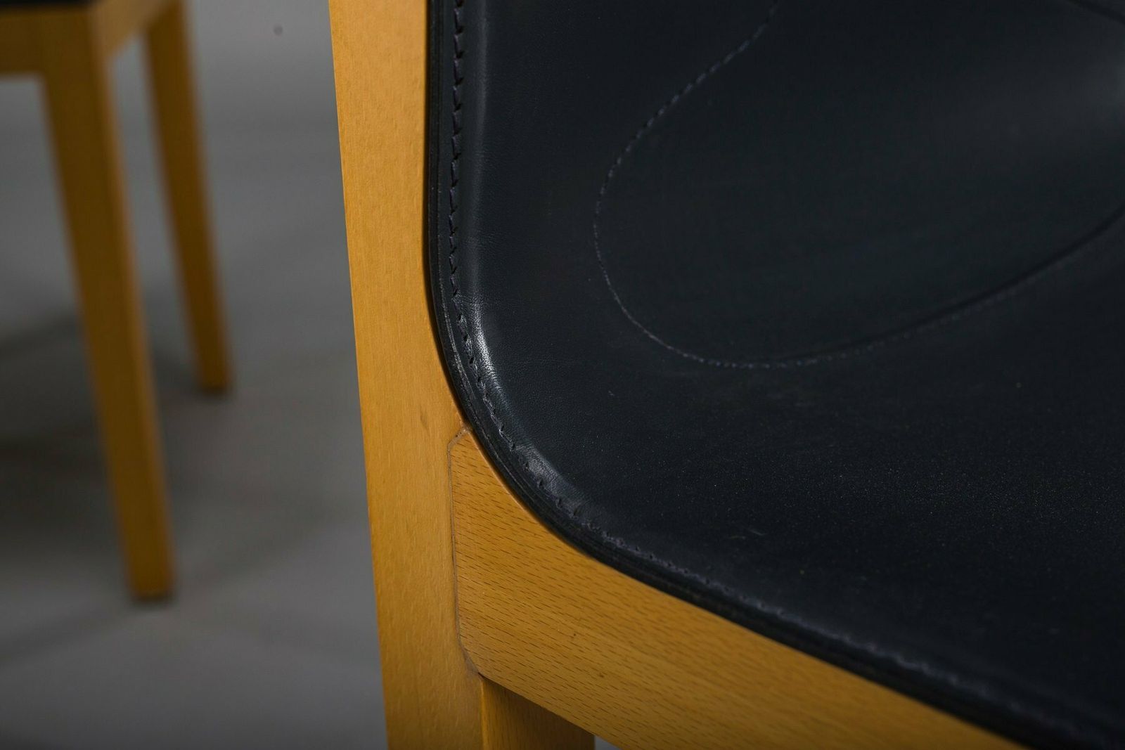 photo vintage Dining Chairs By Matteo Grassi, 1995, 5 . Set