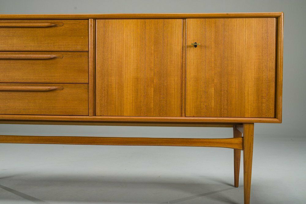 photo furniture Mid Century Teak Type Rt 200 Sideboard Made Of Teak By Heinrich Riestenpatt For Rt Möbel, 1960s