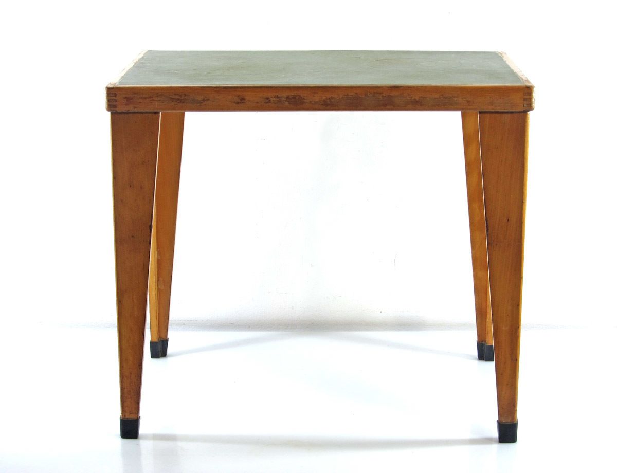Bijzettafel Of Kinderbureau Uit De Jaren Zestig photo Meubels