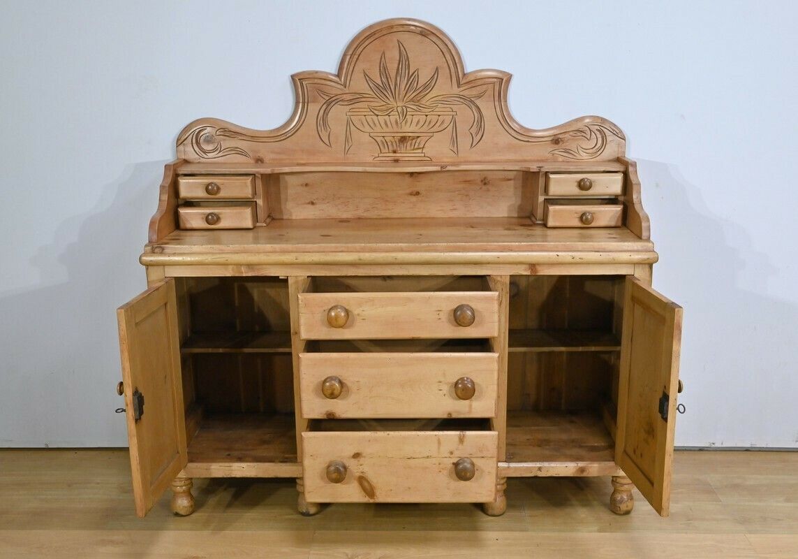 Pine Sideboard, Wales – 1920, 1920s photo Furniture