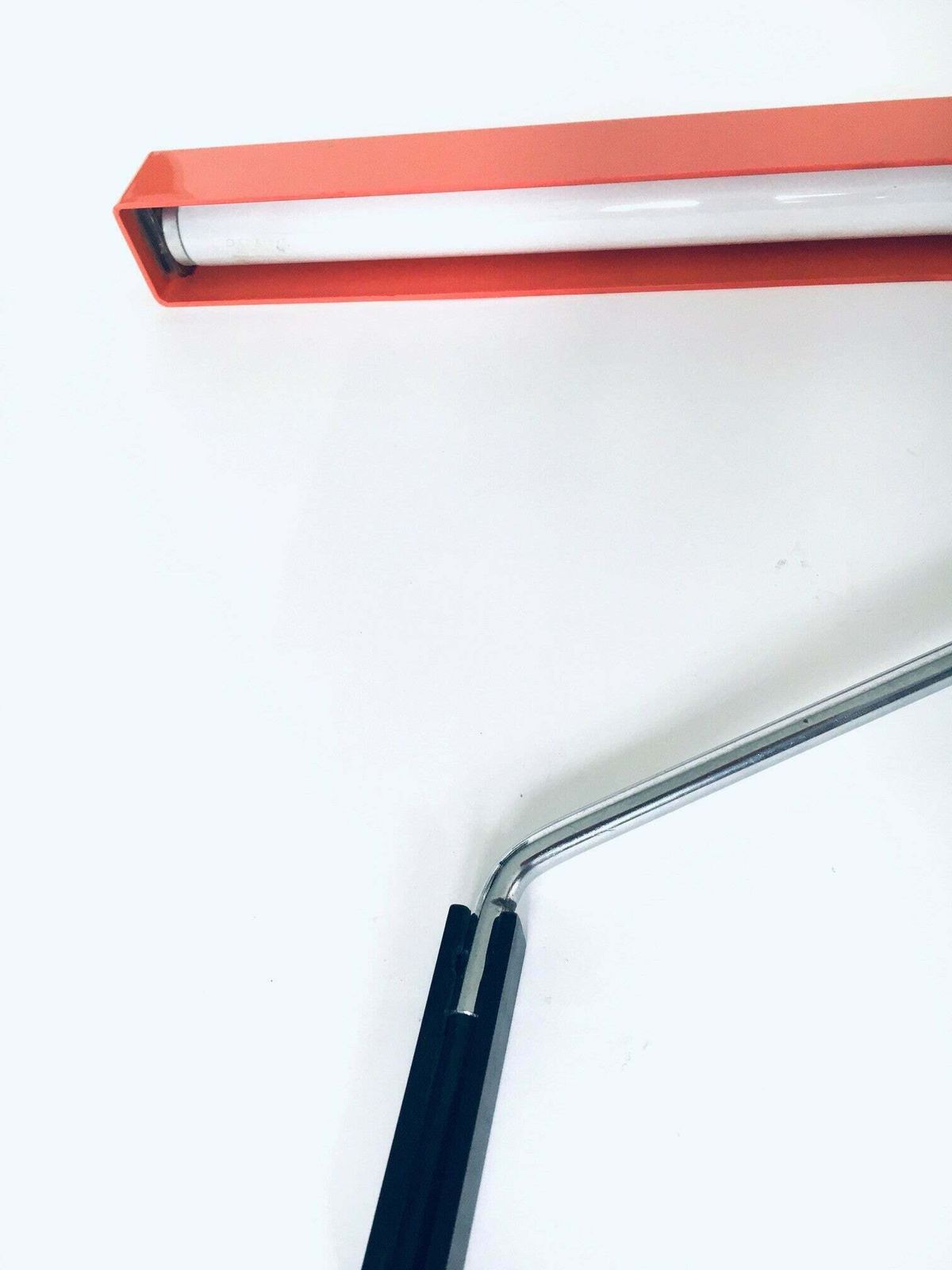 photo vinterior 1970's German Design Swing Arm Mounted Desk Lamp By Aeg