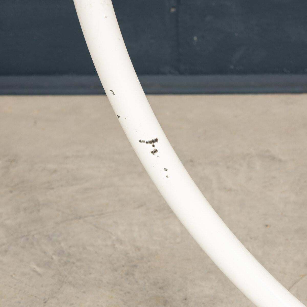 photo vintage 20thc Italian White "Serpente" Floor Lamp By Elio Martinelli For Martinelli Luce