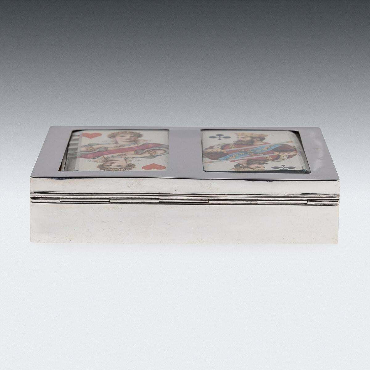 20th Century British Solid Silver Decorative Cigar / Games Box C.1938 photo vinterior