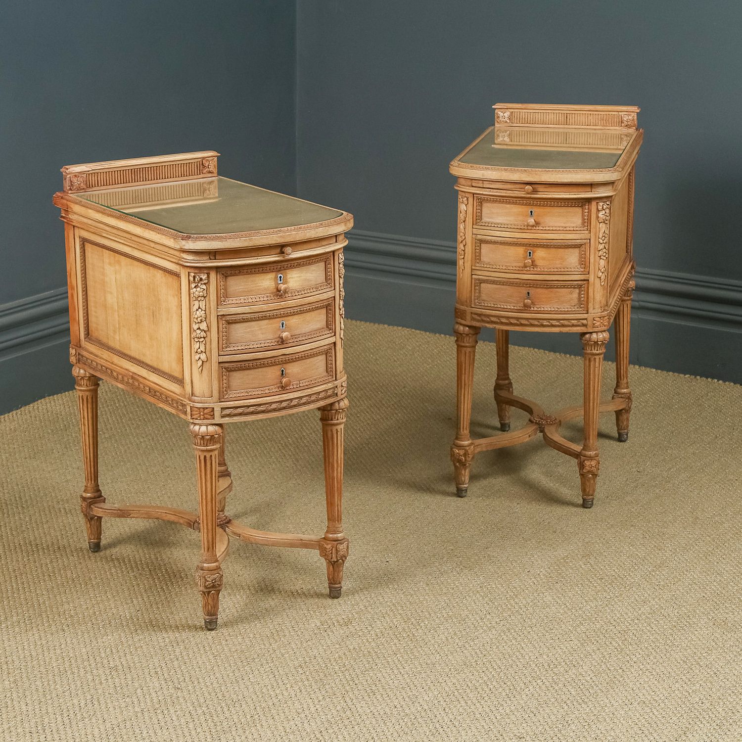 Italian 19th Century Renaissance Beech Lime Washed Beside Tables Cabinets Nightstands (Circa 1870)