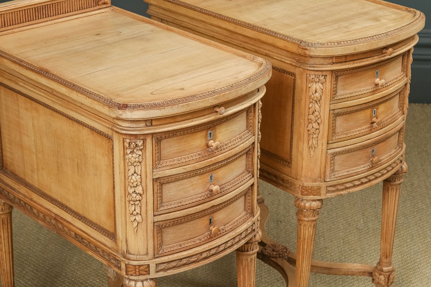 Italian 19th Century Renaissance Beech Lime Washed Beside Tables Cabinets Nightstands (Circa 1870) photo vintage