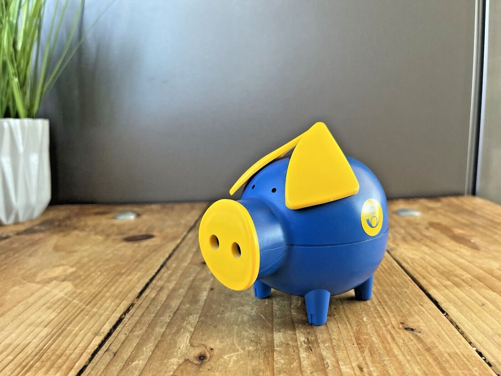 Retro Poul Willumsen Denmark 1987 Swedish Post Postnord Piggy Bank Pig Money Box photo vintage
