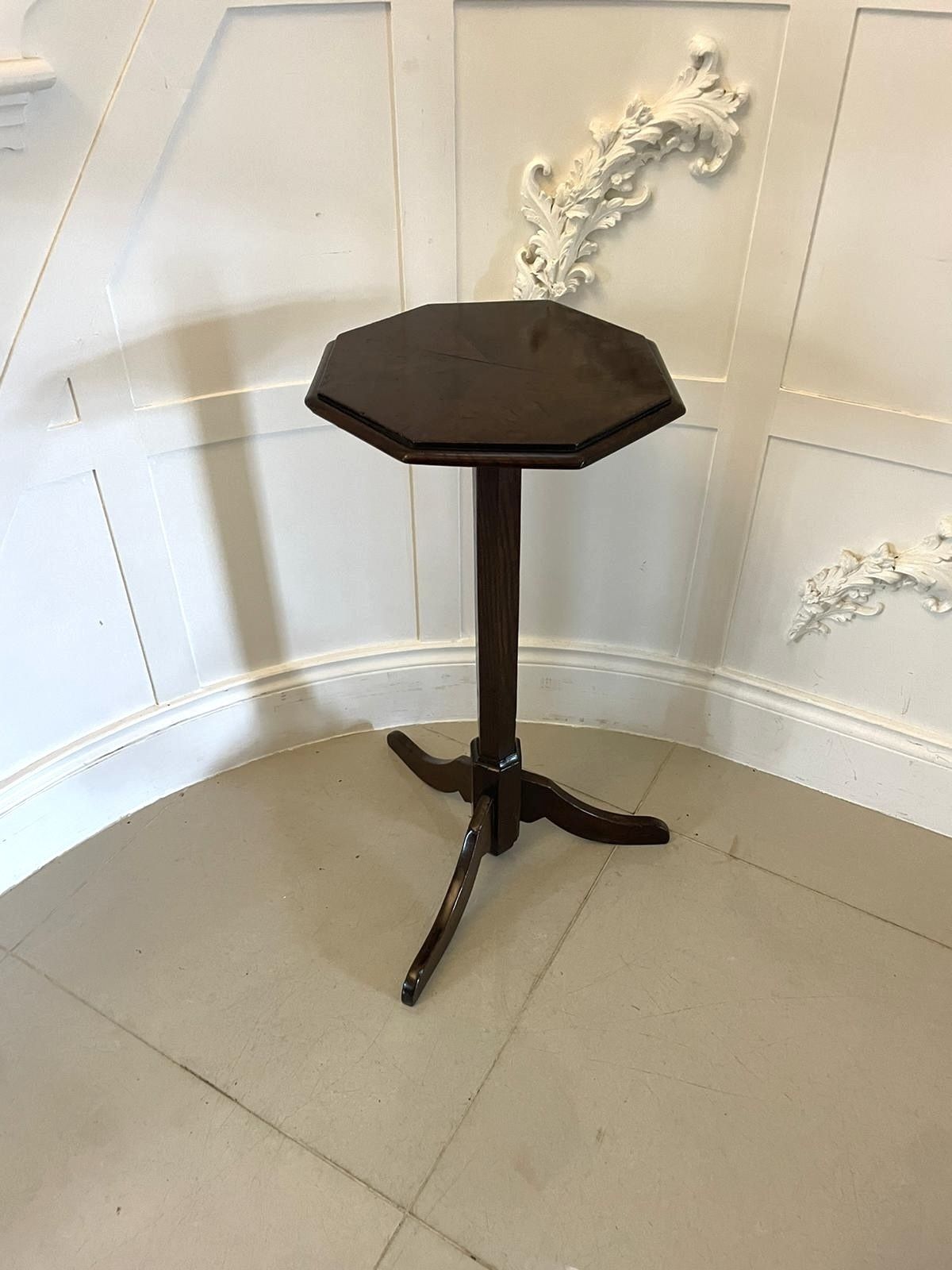 Unusual Antique 18th Century Quality Burr Oak Lamp Stand photo Furniture