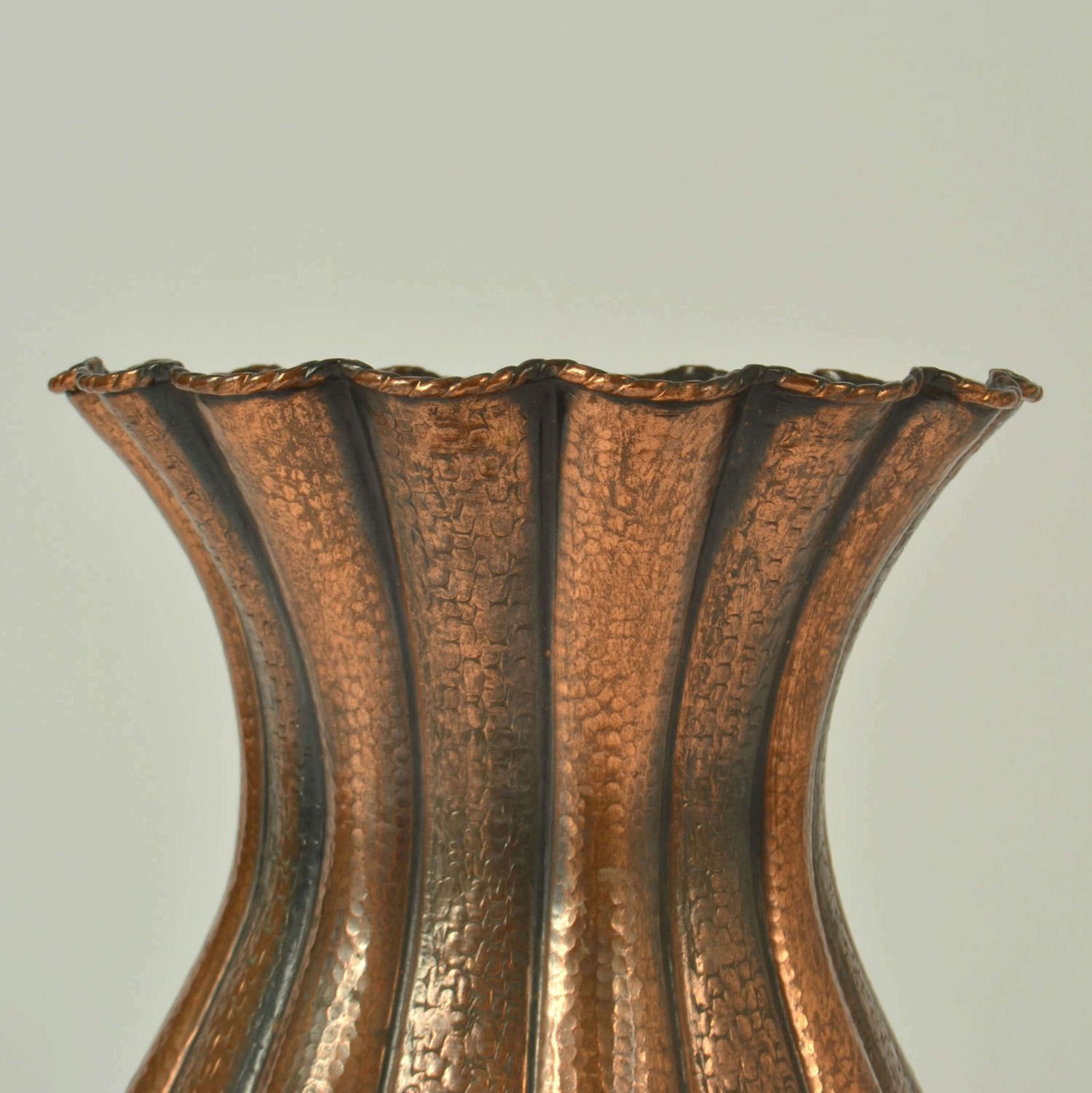 Set Of Large Copper Amphora Vases By Egidio Casagrande, Italy 1950's photo buy