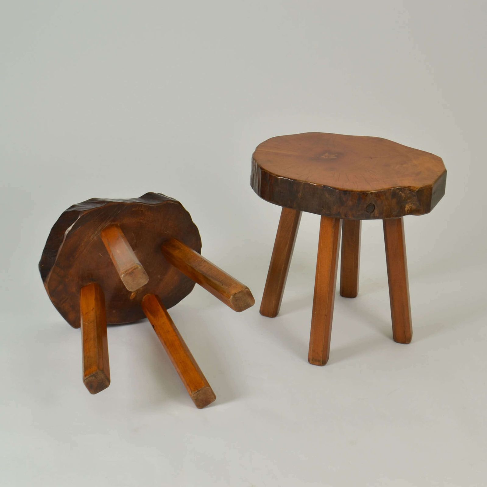 photo vinterior 1970s Burl Wood Pair Of Side Tables