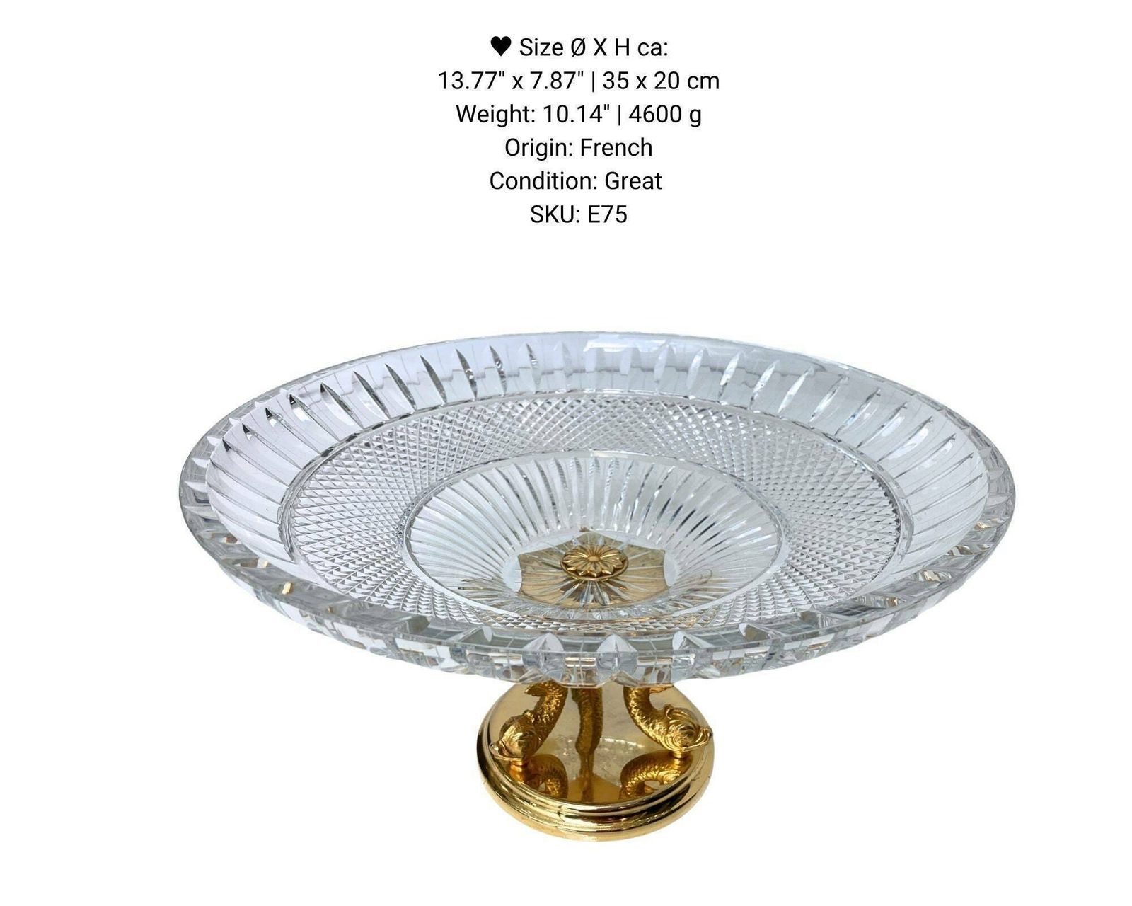 Franse Kristallen Schaal Op Voet | 1 Stuk | Surtout De Table | Dolfijnfiguren In Goud photo vinterior