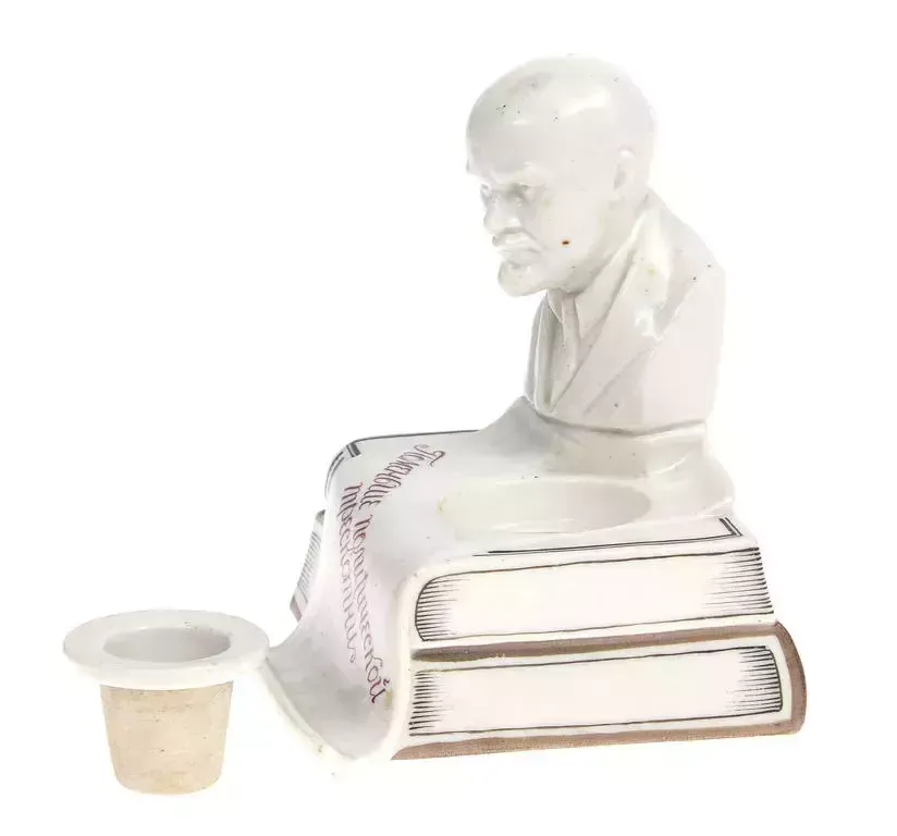 Porcelain Agitation Tin With Lenin`s Brassiere Less Political Chatter photo Art