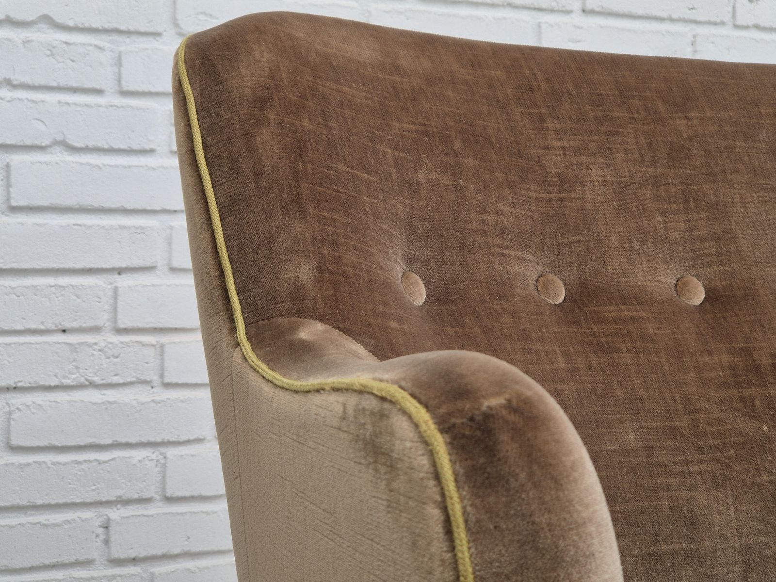 Deens 2 Zits Bankstel, Ca. Jaren 1960, Meubilairvelours Bekleding, Beukenhouten Poten. photo vinterior