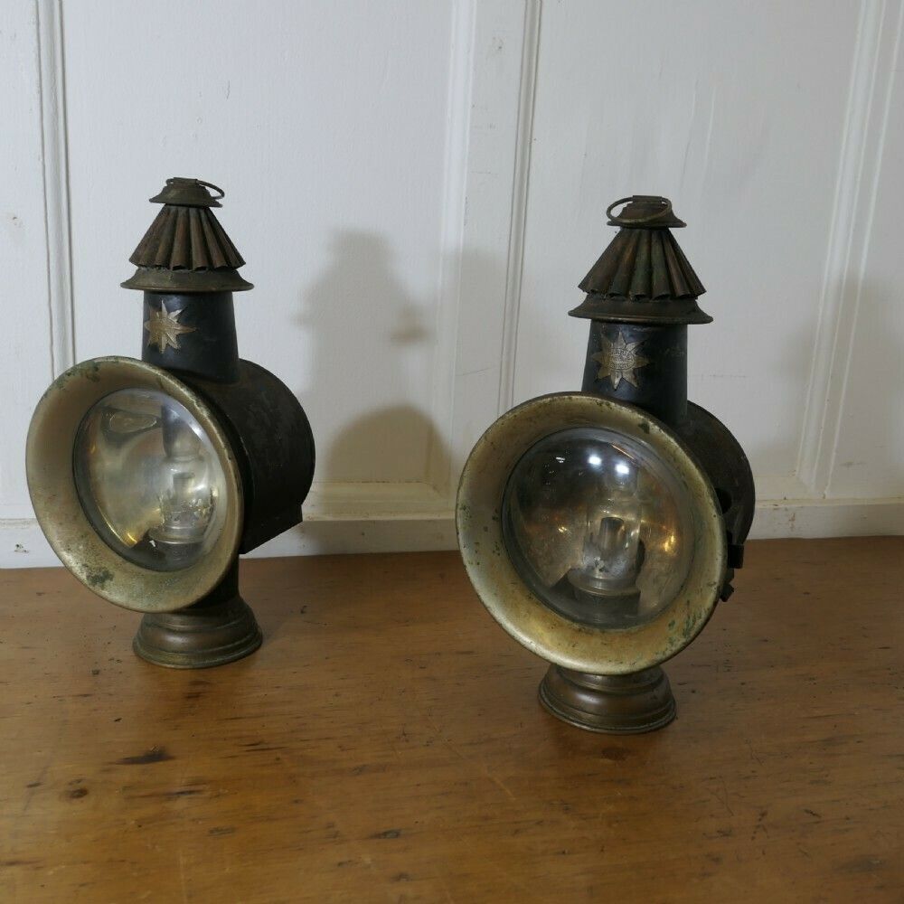 960.0 A Superb Pair Of French Brass And Iron Carriage Lamps, By Daris photo