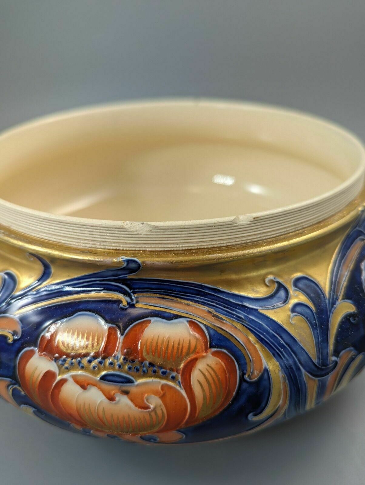 A Very Large Moorcroft Macintyre & Co Pot Pourri And Lid, C.1904 1913 photo vinterior
