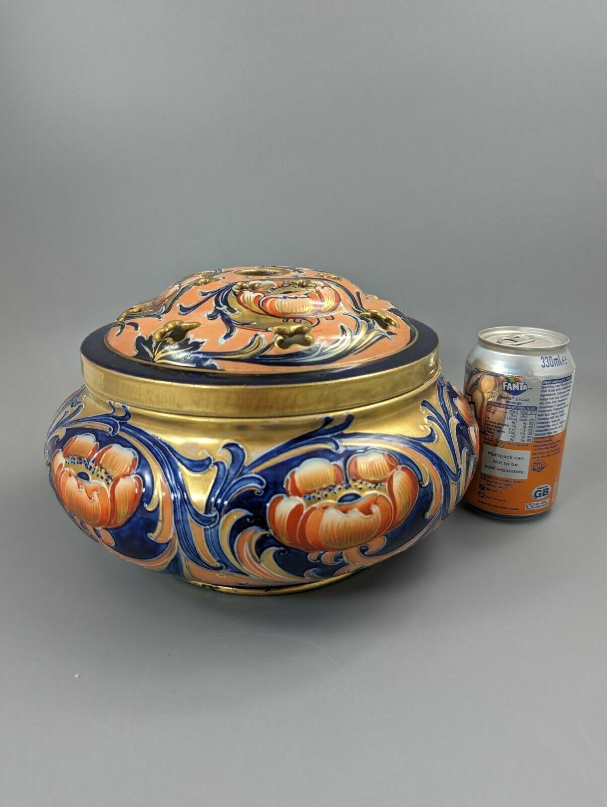 photo buy A Very Large Moorcroft Macintyre & Co Pot Pourri And Lid, C.1904 1913
