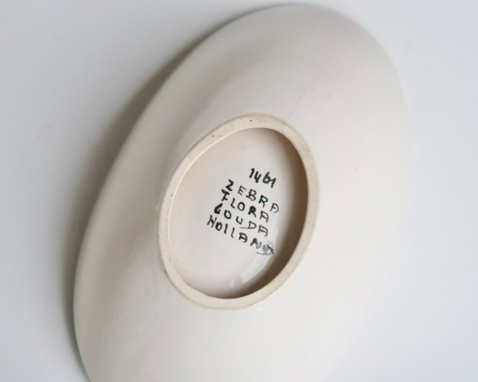 Stripped Ceramic Ashtray By Flora Gouda, Zebra Holland, 1960s / White, Blue, Green photo buy