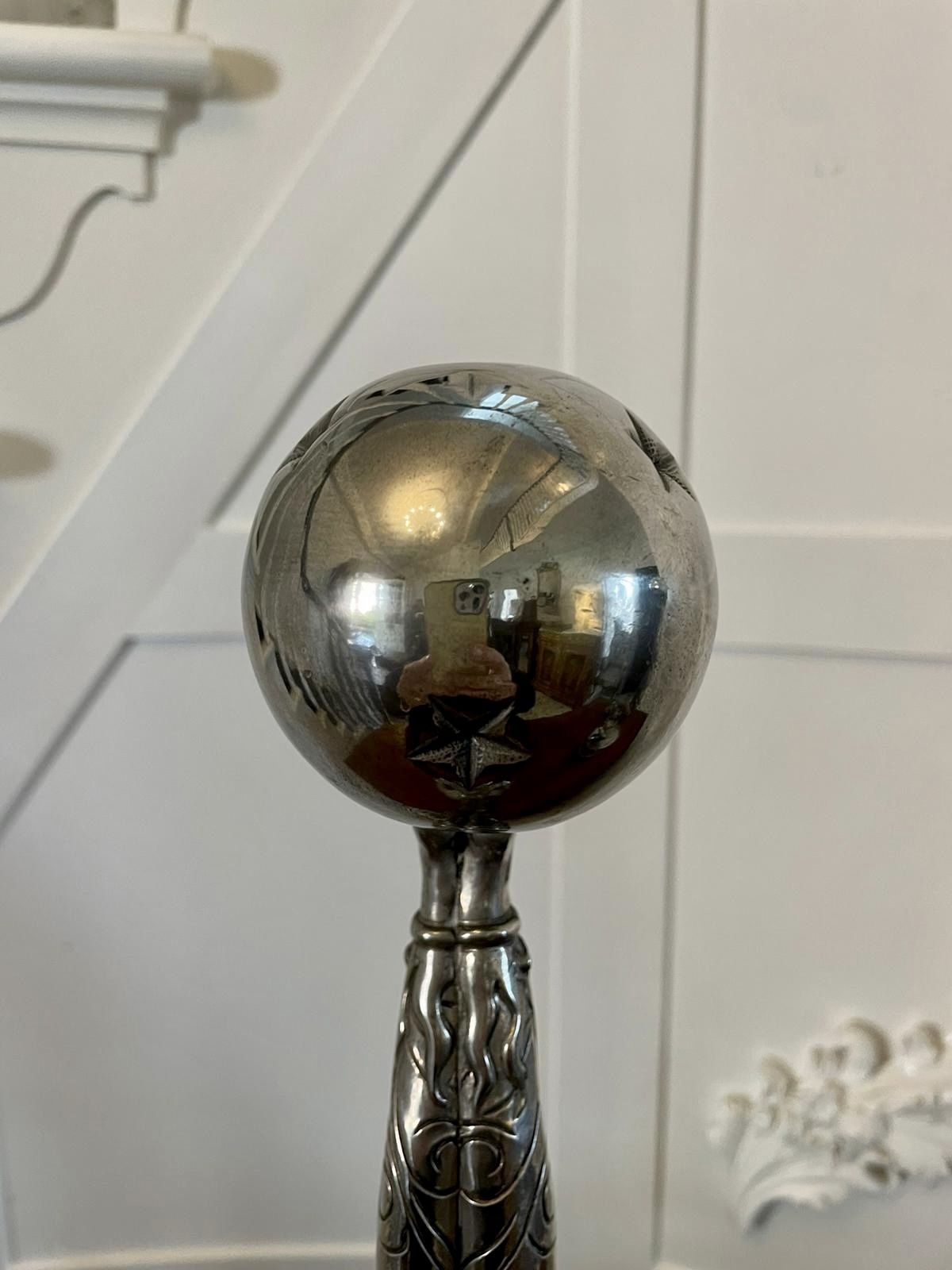 photo vintage Unusual Pair Of Antique Quality 20th Century Silver Plated Candlesticks