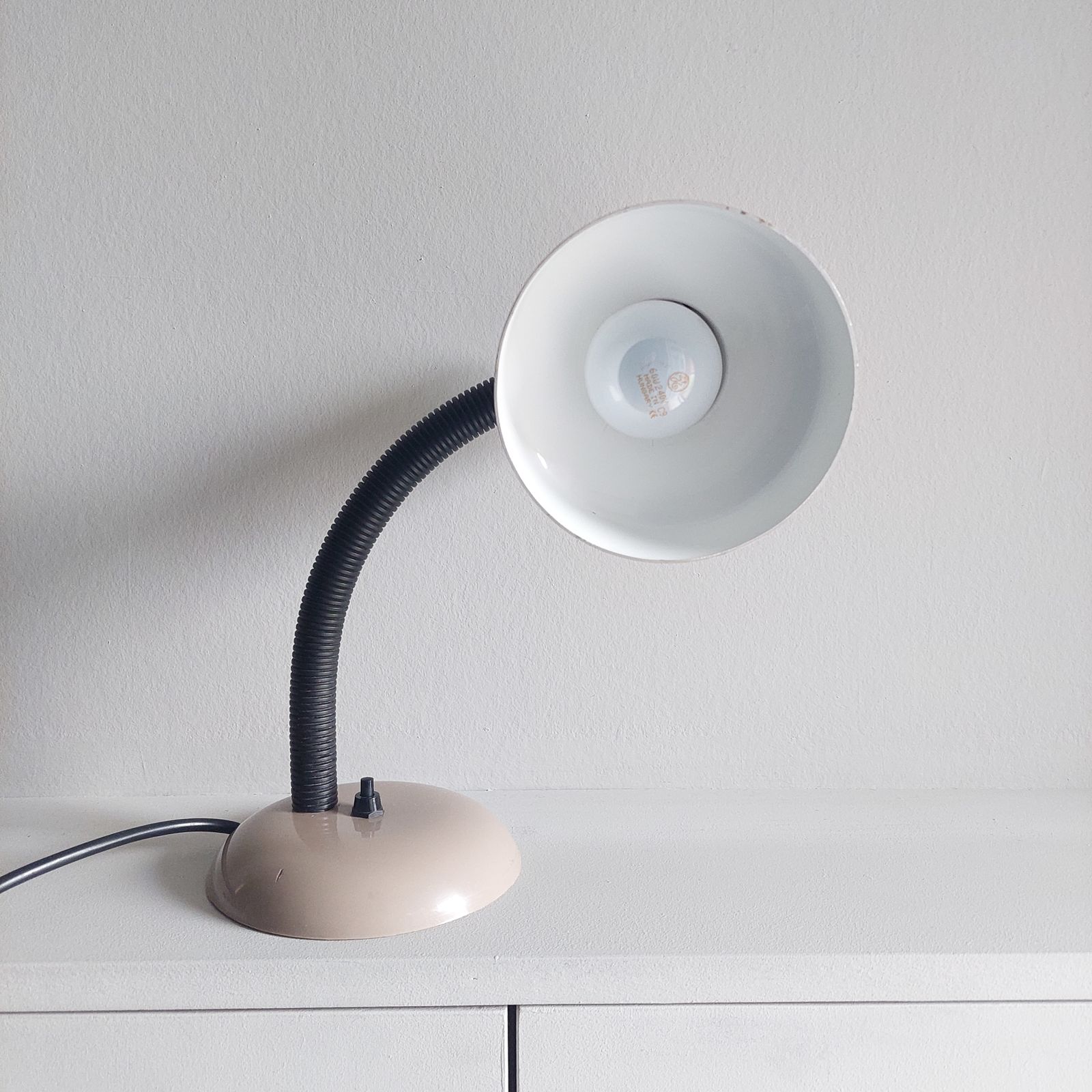 photo vinterior Mid Century Mushroom Gooseneck Desk Lamp By Maclamp For Habitat – 1970s
