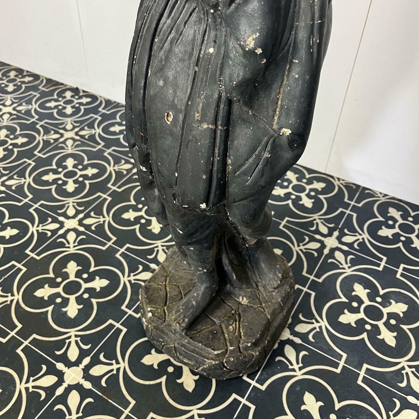 19th Century Venus Italica Garden Statue, Victorian Era Lady, Ebonised Sculpture, Outdoor Figure, Antique Decor, Period Home photo vinterior