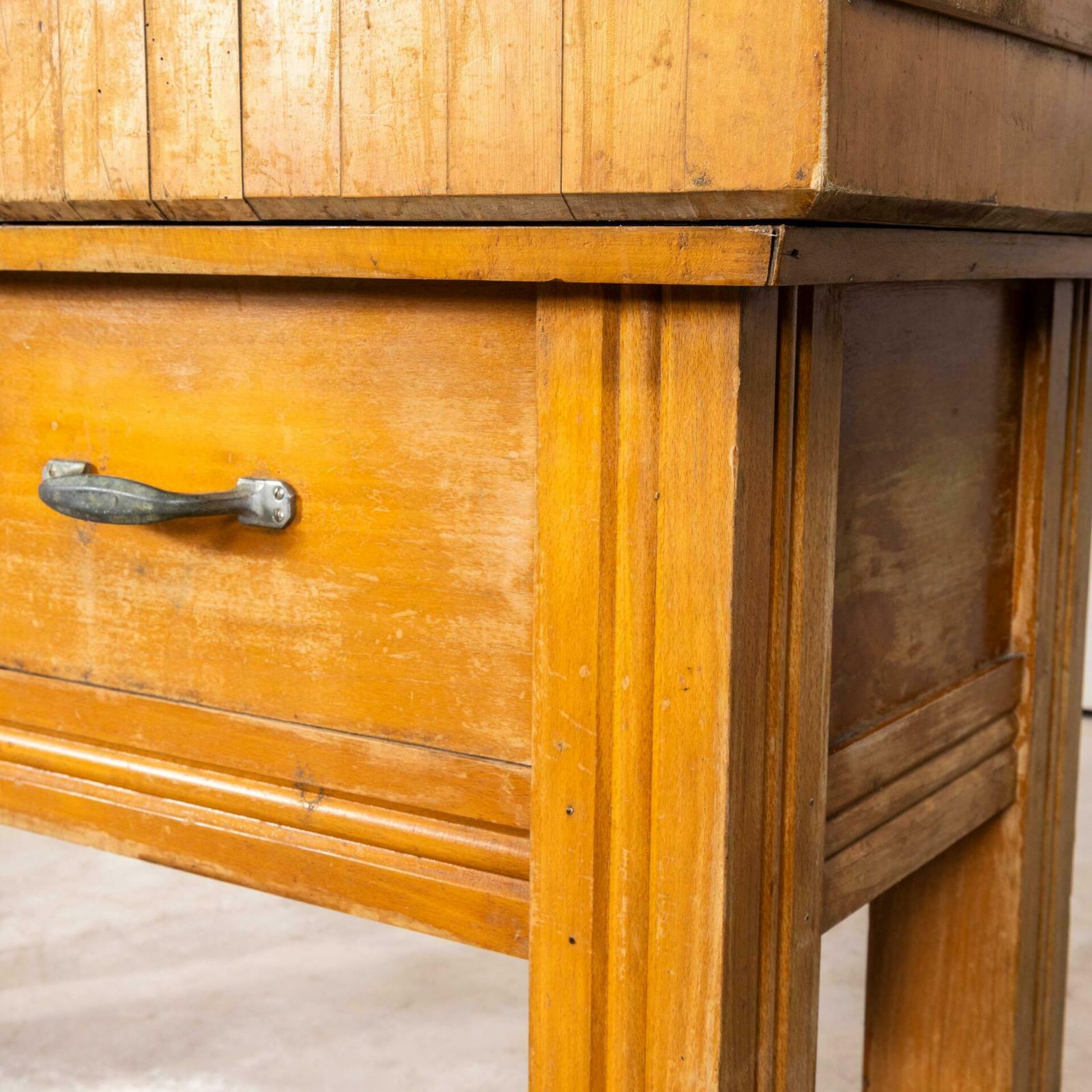 1950’s Large Belgian Butchers Workstation – Butchers Block photo 2010.0