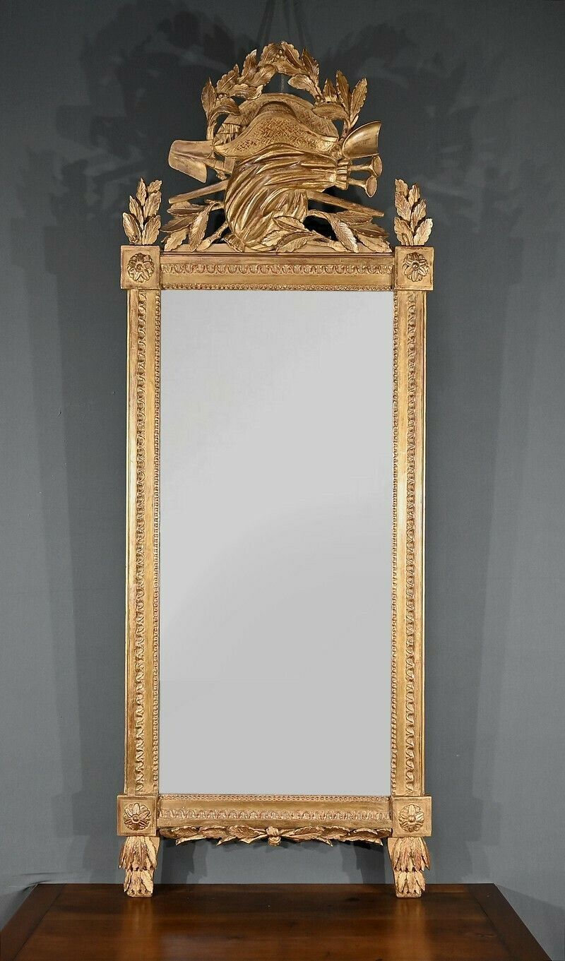 Important Gilded Wood Mirror, Louis XV Period – 1768