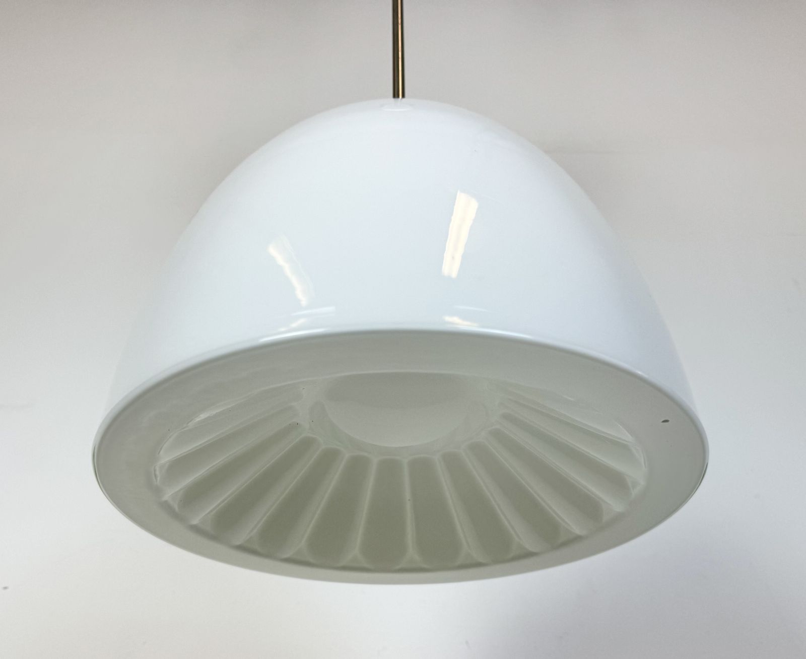 Vintage Chandelier With Milk Glass From Elektrosvit, 1960s, 2x photo vinterior