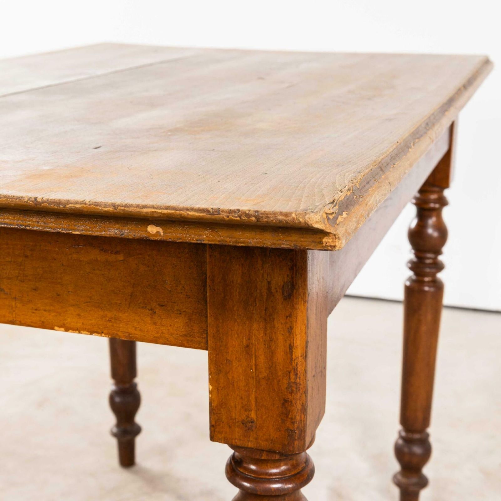 1940’s Original French Fruitwood Compact Dining Table – Bobbin Leg photo 654.0