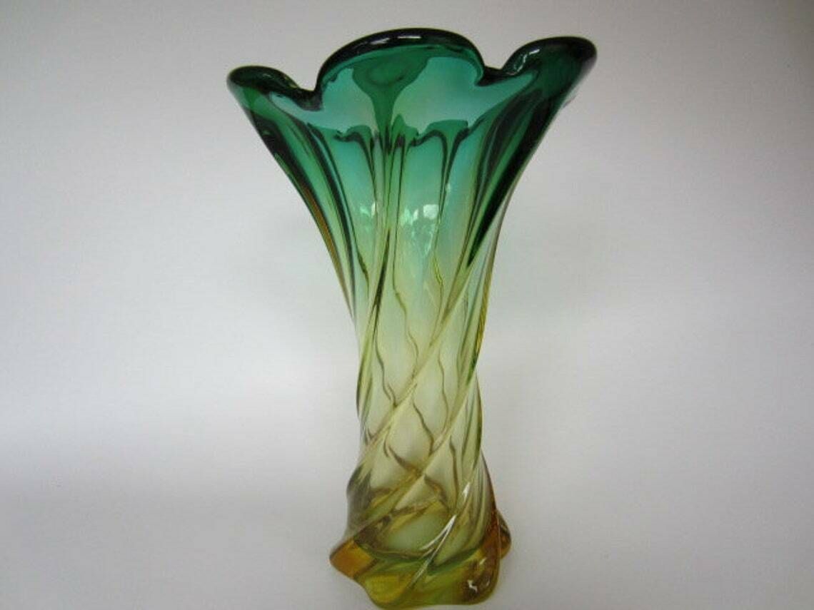 Murano Twisted Poli Seguso Era Green And Golden Ombre Hand Made Art Glass Vase photo vinterior