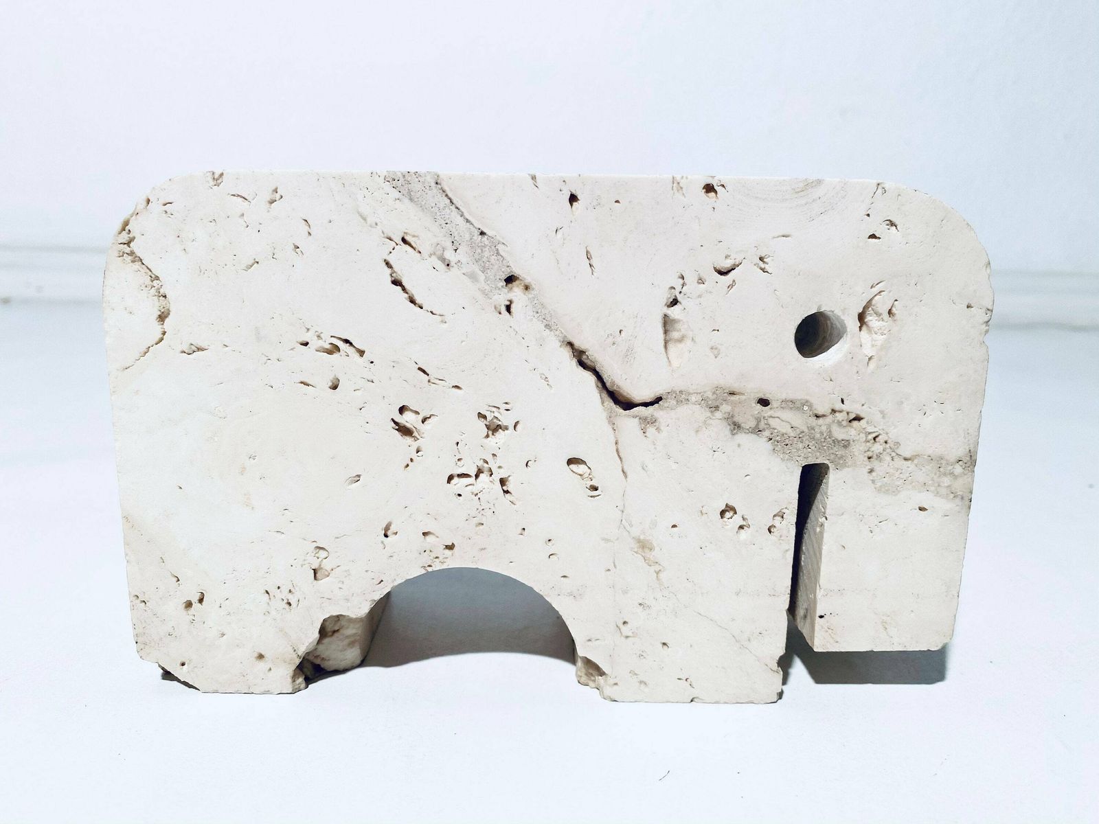 Large Fratelli Manelli Stone Elephant Sculpture / Travertino Di Rapolano / Vintage Decor Italy 1960s photo 459.0