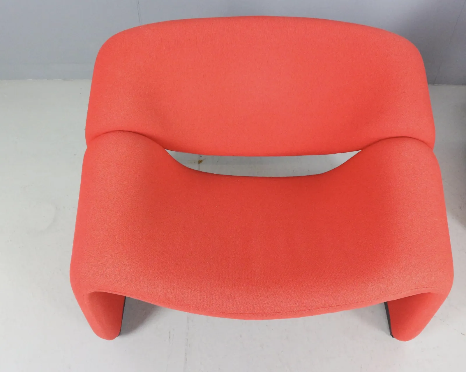 5500.0 Pierre Paulin Set Of 2 F598 Groovy Armchairs For Artifort New Upholstery, 1972 photo