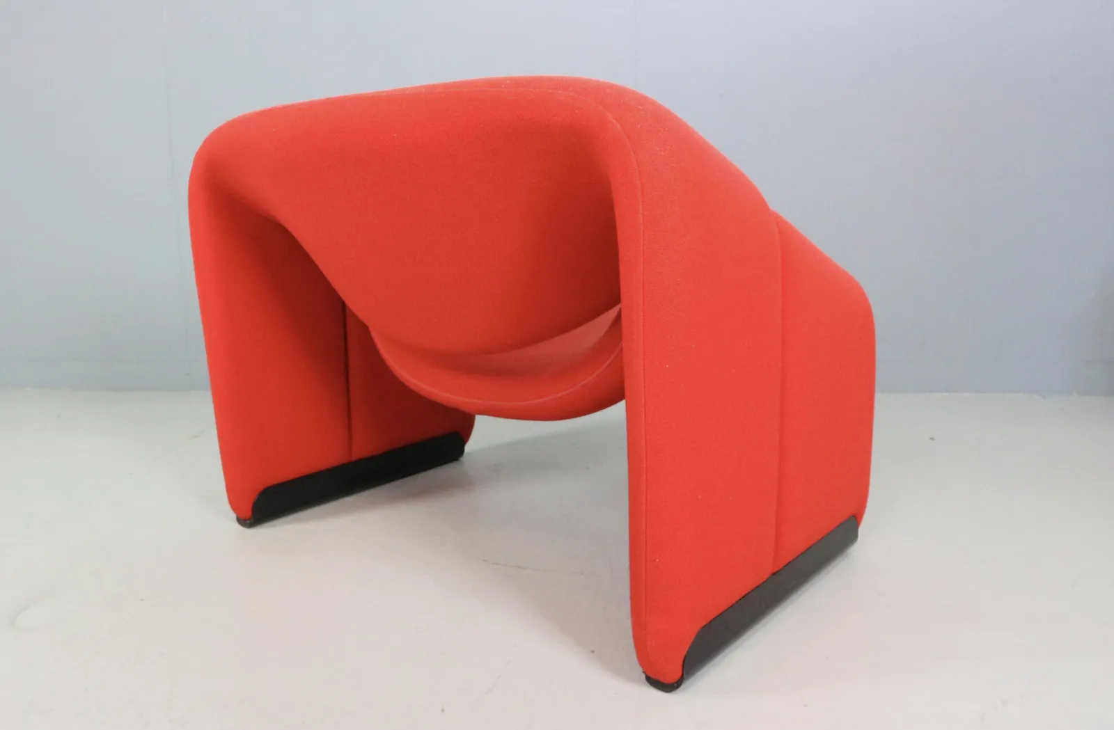photo furniture Pierre Paulin Set Of 2 F598 Groovy Armchairs For Artifort New Upholstery, 1972