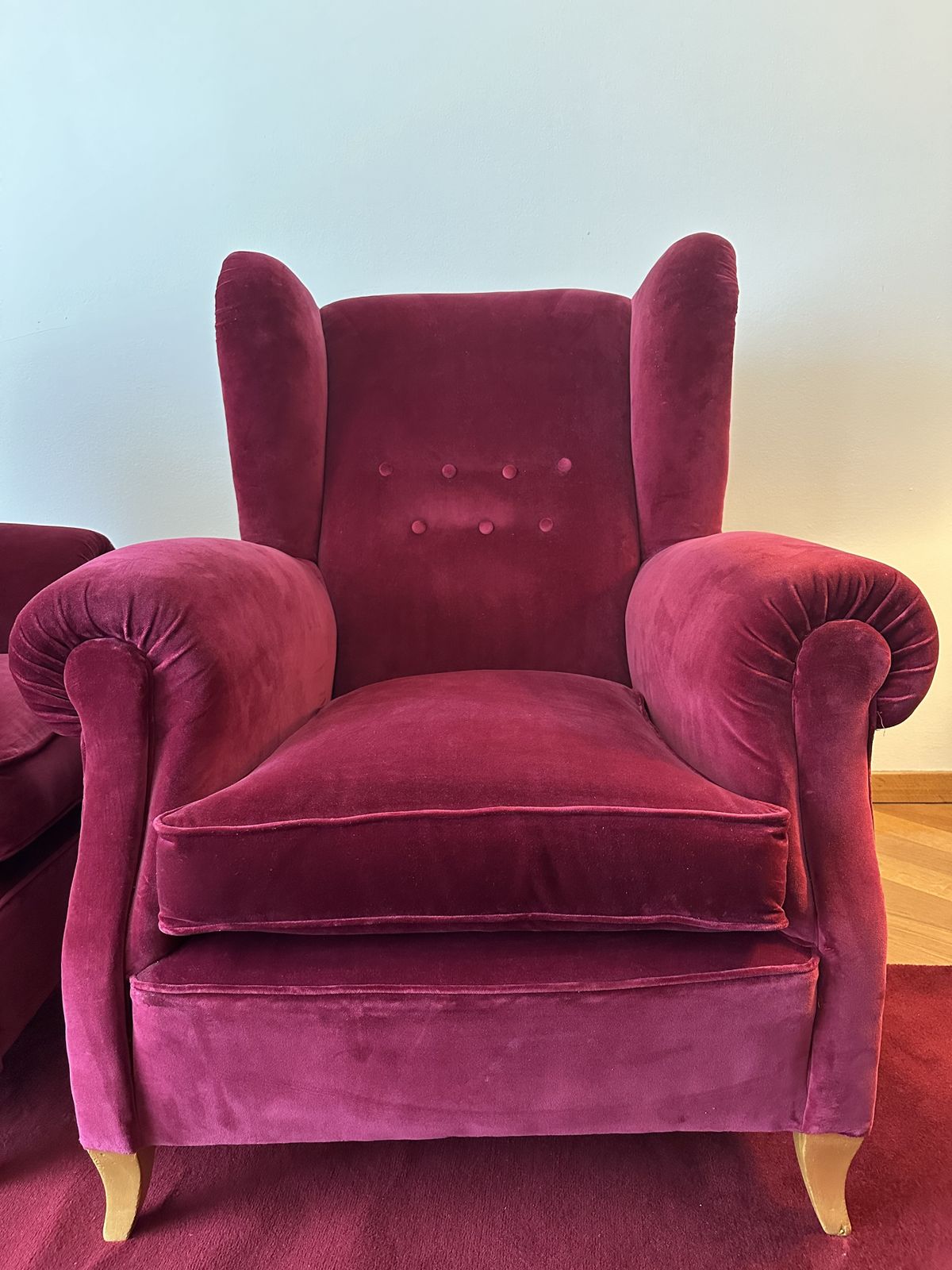Set Of 2 Chesterfield/Queen Anne Armchairs photo furniture