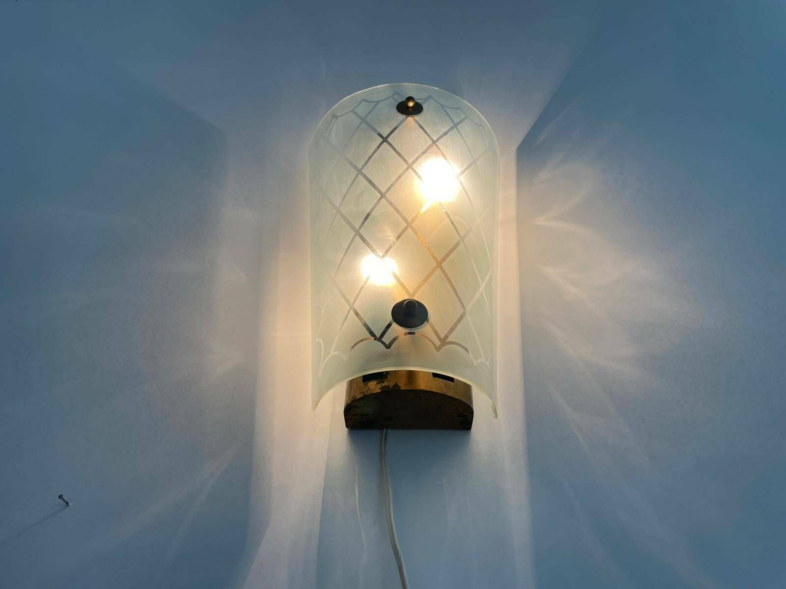Unique Italian Design Brass & Curved Glass Cinema Lobby Wall Lamp, 1950s Italy photo buy