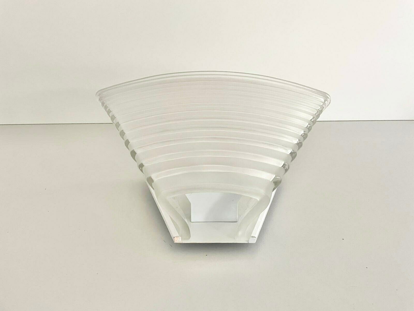 Model Pergamo 38 Glass Single Sconce By A. Mangiarotti For Artemide, Italy, 1980s photo 1032.0