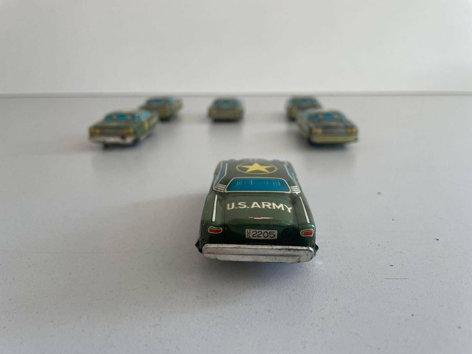 Nt Tin Us Army Toy Car, Set Of 6, Made In Japan photo for sale