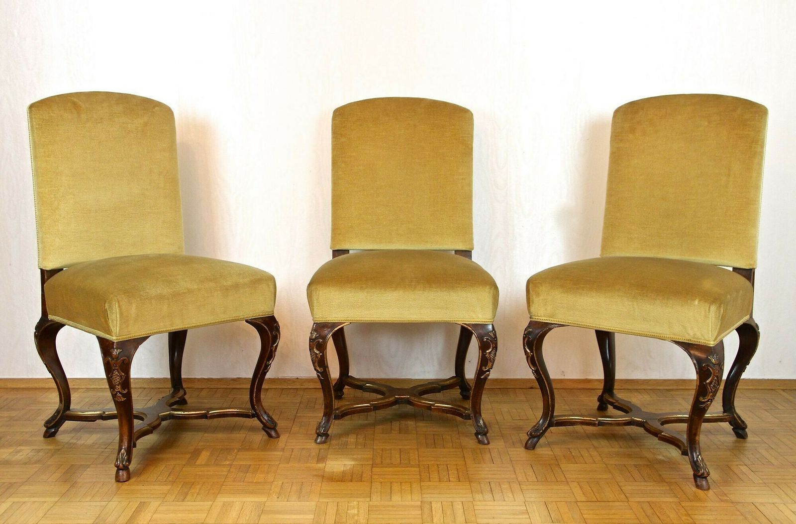 photo buy Set Of Six 18th Century Baroque Dining Chairs With Gilt Accents, Italy Ca. 1790