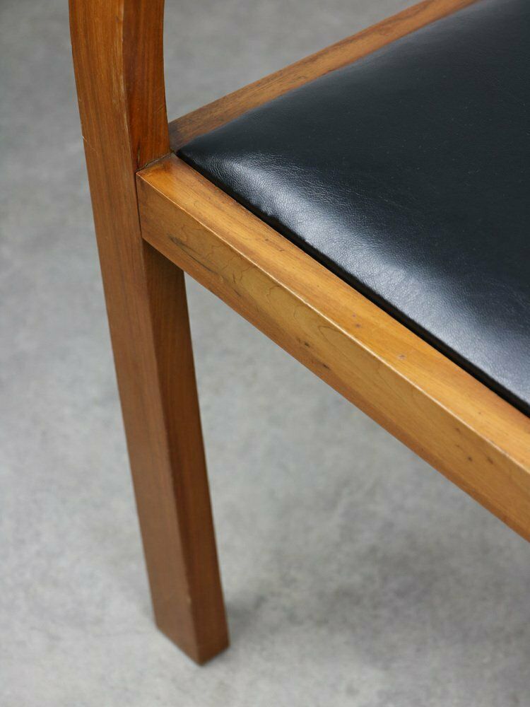 photo vinterior Large Italian Art Deco Lounge Chairs In Wood & Black Leatherette, Set Of 2