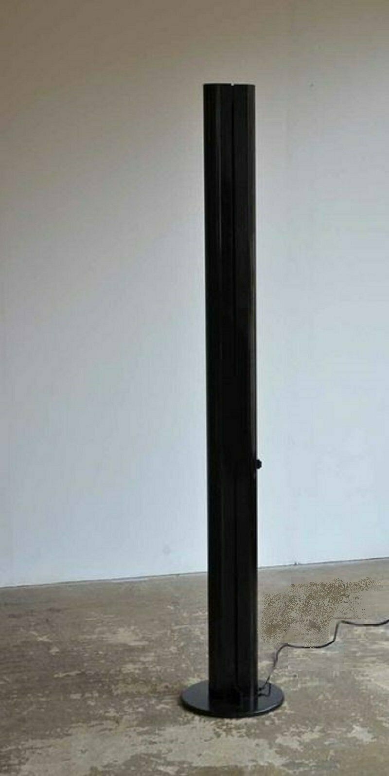 Megaron Lamp By Gianfranco Frattini For Artemide, 1979